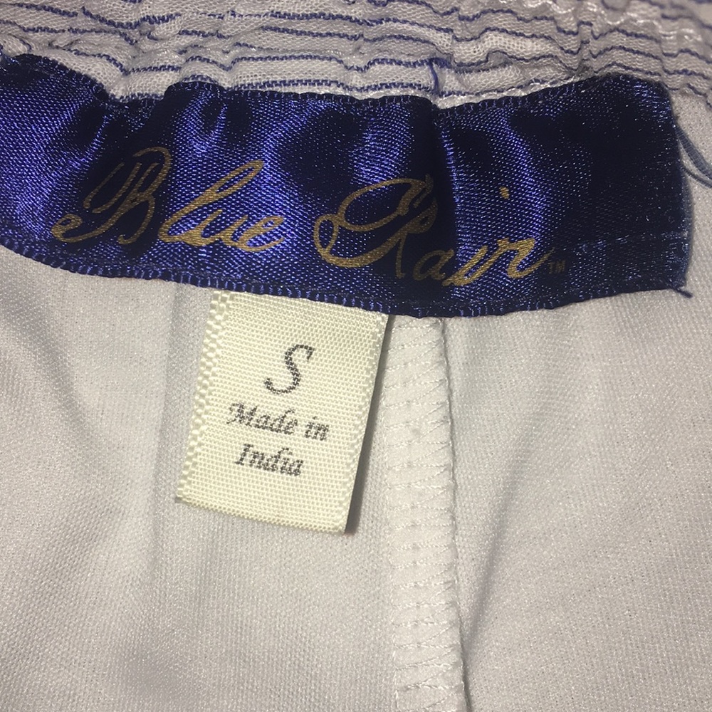 Francesca's Drawstring Shorts - Picture 2 of 5